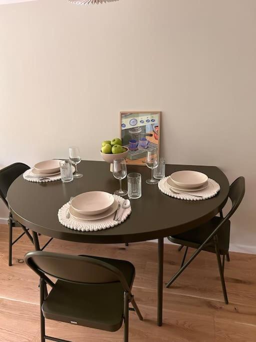 Apartment Zwirn, Free Parking, 24/7 Access Bratislava Exterior foto