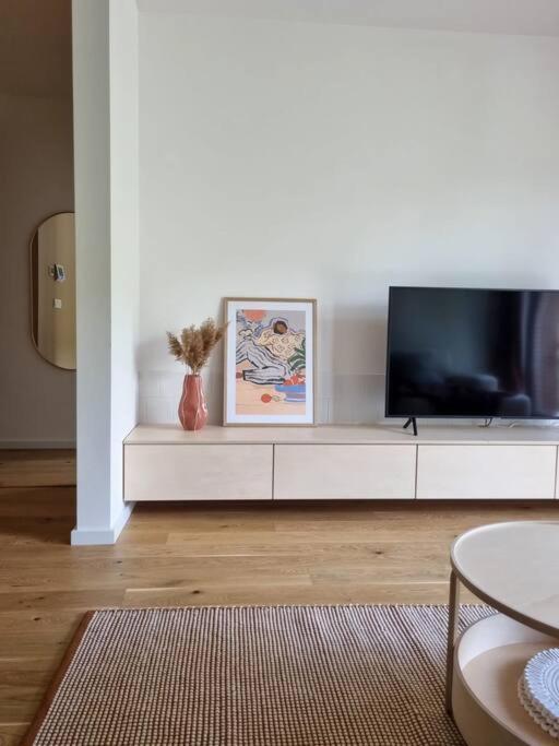 Apartment Zwirn, Free Parking, 24/7 Access Bratislava Exterior foto